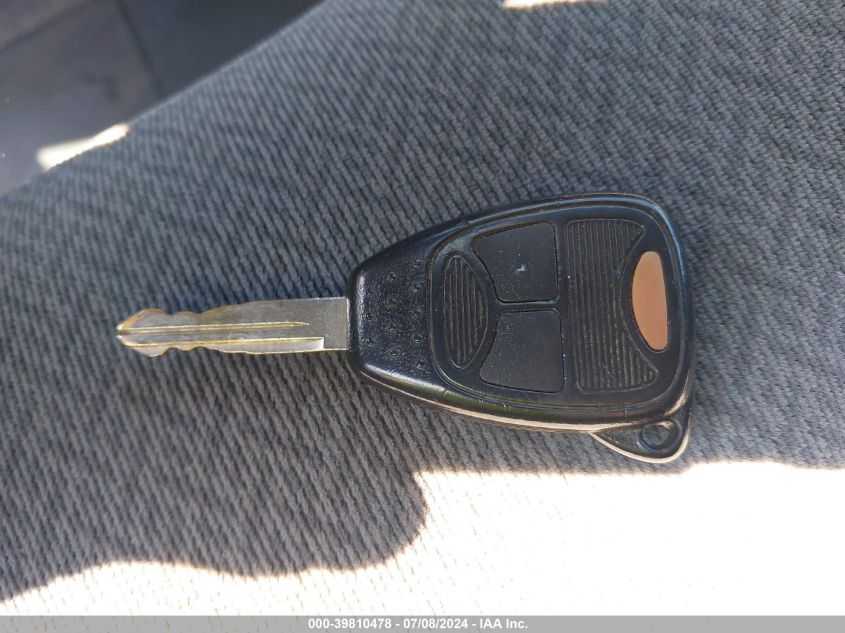 2005 Dodge Caravan Sxt VIN: 1D4GP45R35B141474 Lot: 39810478