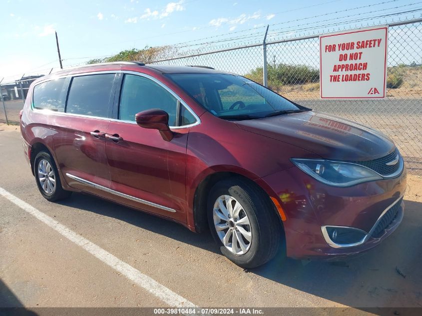 2017 Chrysler Pacifica Touring L VIN: 2C4RC1BG8HR569842 Lot: 39810484