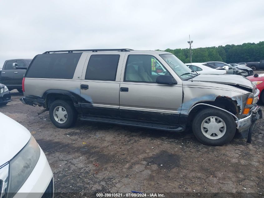 1999 Chevrolet Suburban 1500 Lt VIN: 3GNEC16R8XG107903 Lot: 39810521