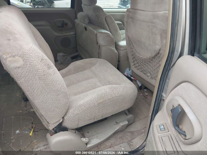 1999 Chevrolet Suburban 1500 Lt VIN: 3GNEC16R8XG107903 Lot: 39810521