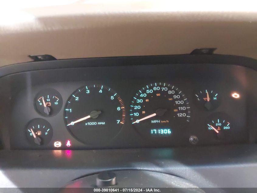 2002 Jeep Grand Cherokee Laredo VIN: 1J4GW48S22C295737 Lot: 39810641