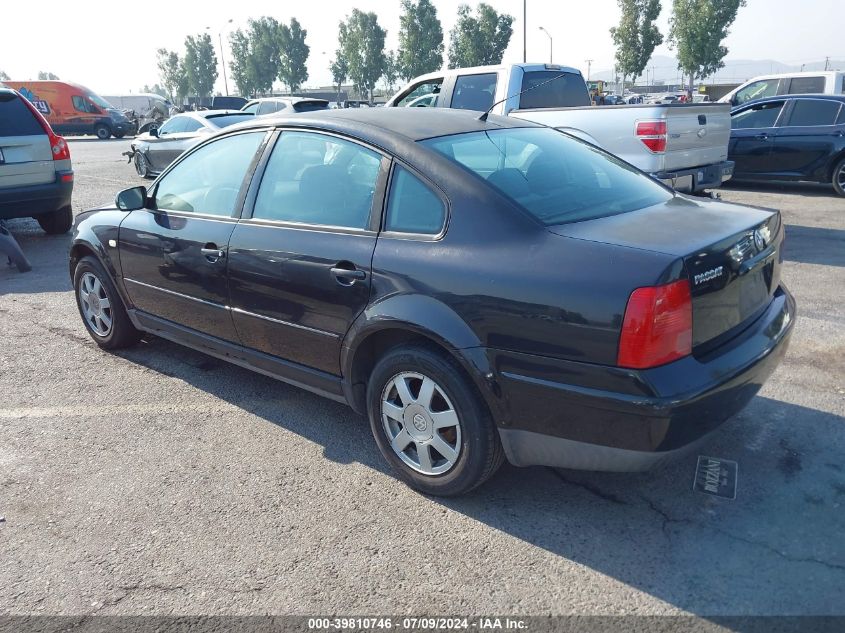 2000 Volkswagen Passat Gls VIN: WVWMA23B9YP169900 Lot: 39810746