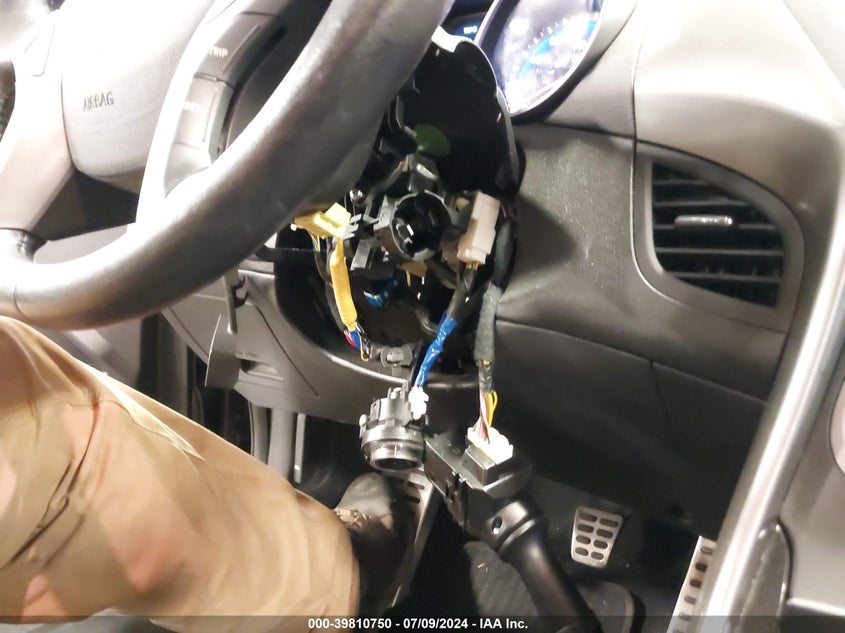 2013 Hyundai Elantra Se VIN: KMHDH6AE0DU004194 Lot: 39810750