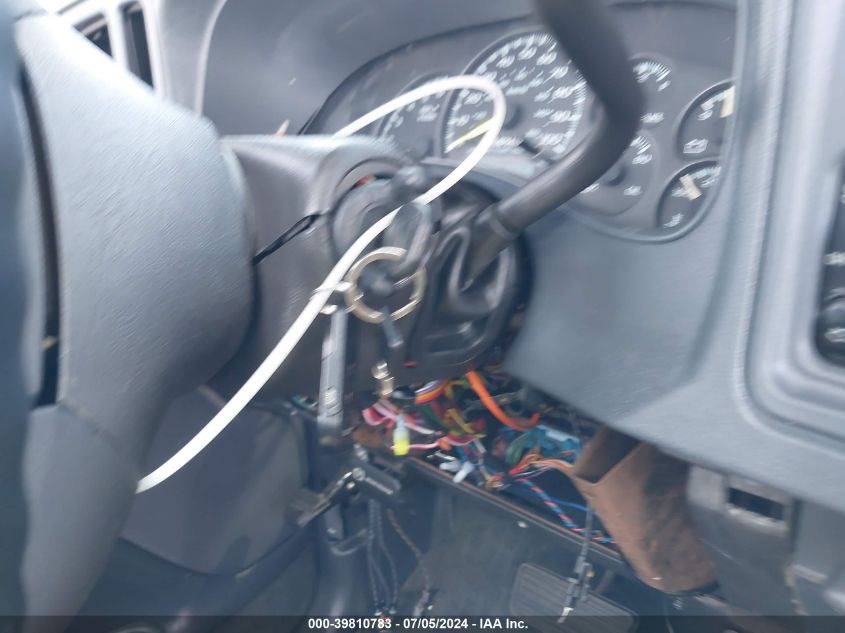 2000 GMC New Sierra C1500 VIN: 1GTEC14W5YZ347896 Lot: 39810783