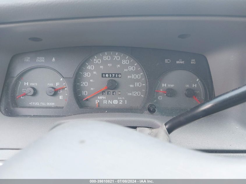 1998 Mercury Grand Marquis Gs VIN: 2MEFM74W0WX650154 Lot: 39810821