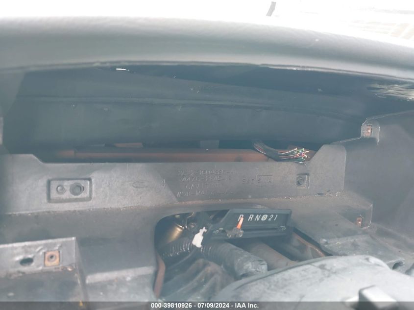 2003 Ford Econoline E350 Super Duty Van VIN: 1FDSS34F53HB32739 Lot: 39810926