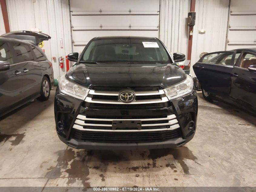 2019 Toyota Highlander Le VIN: 5TDBZRFH4KS729408 Lot: 39810982