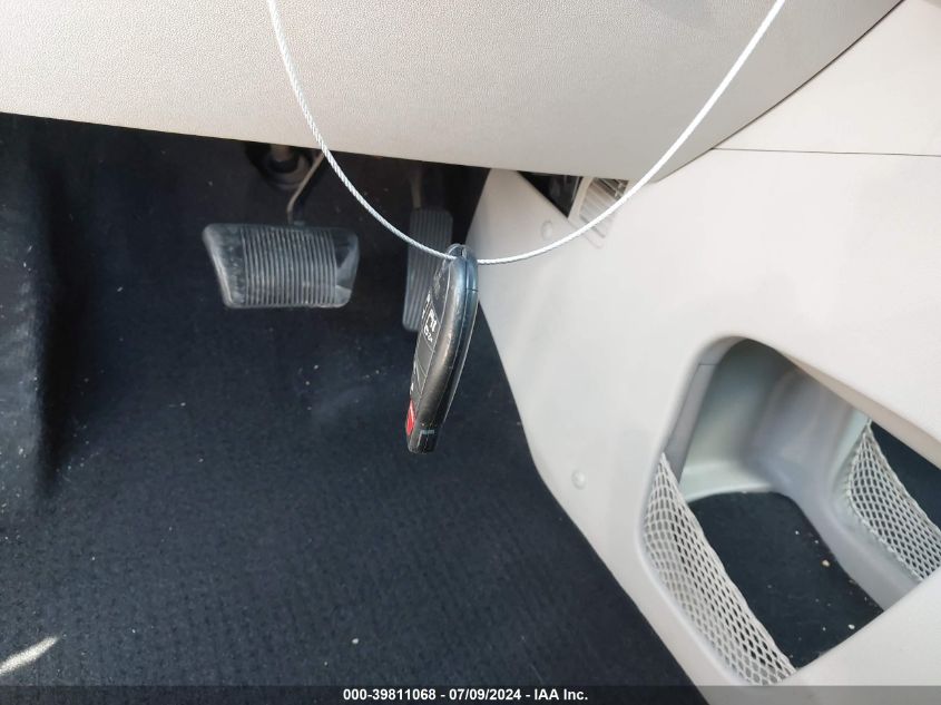 2011 Dodge Grand Caravan Crew VIN: 2D4RN5DG8BR729081 Lot: 39811068