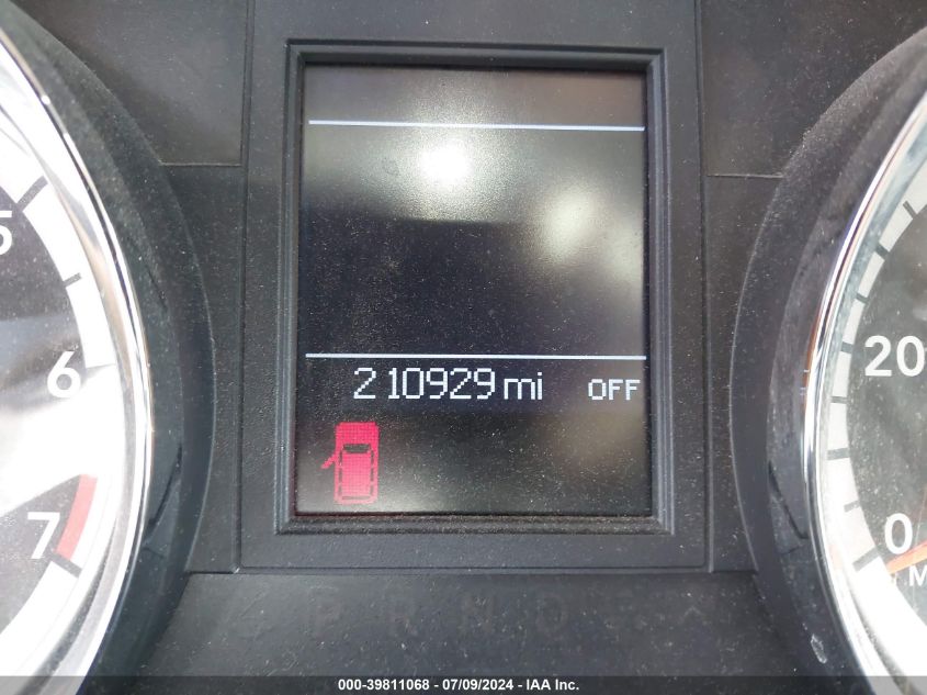 2011 Dodge Grand Caravan Crew VIN: 2D4RN5DG8BR729081 Lot: 39811068