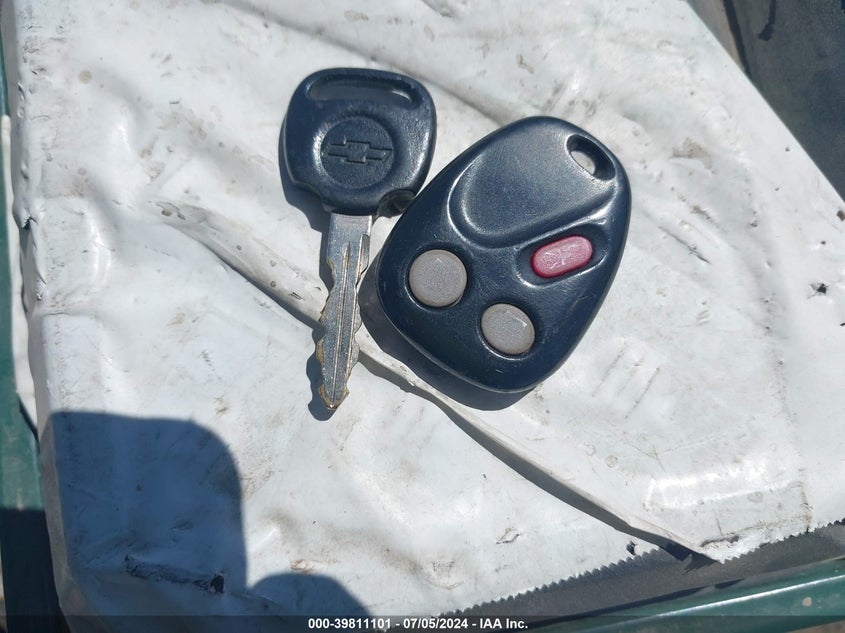 2003 Chevrolet Silverado 2500Hd Ls VIN: 1GCHK23123F153977 Lot: 39811101