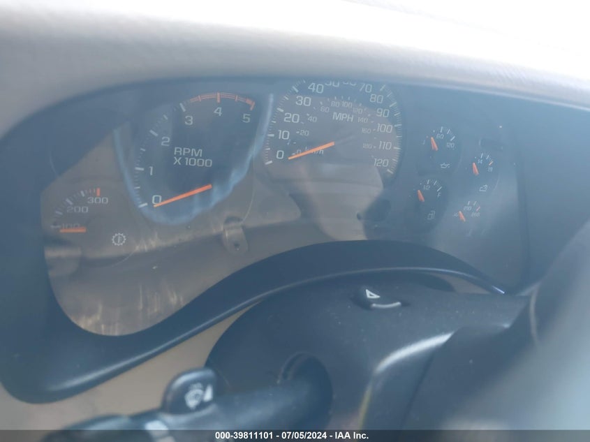 2003 Chevrolet Silverado 2500Hd Ls VIN: 1GCHK23123F153977 Lot: 39811101