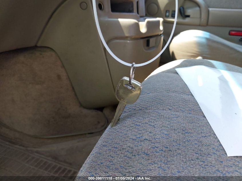 1999 Chevrolet Astro VIN: 1GNDM19W5XB107845 Lot: 39811118