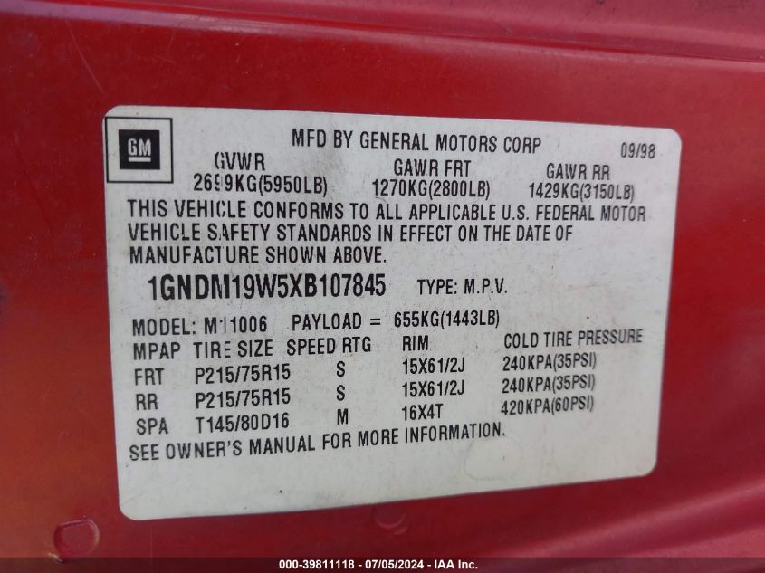 1999 Chevrolet Astro VIN: 1GNDM19W5XB107845 Lot: 39811118