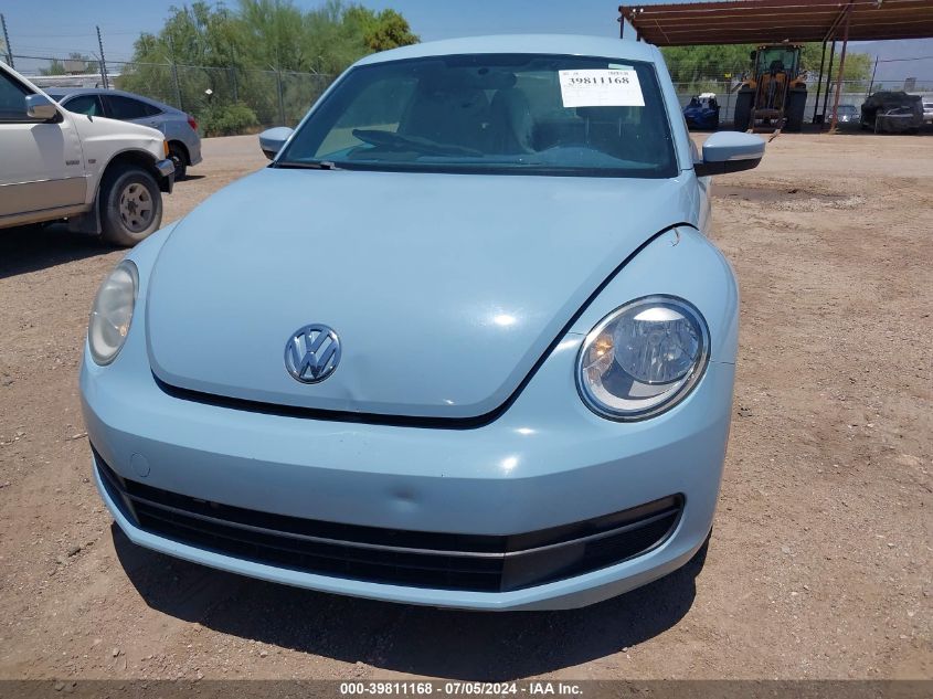 2012 Volkswagen Beetle 2.5L VIN: 3VWJP7AT0CM603725 Lot: 39811168