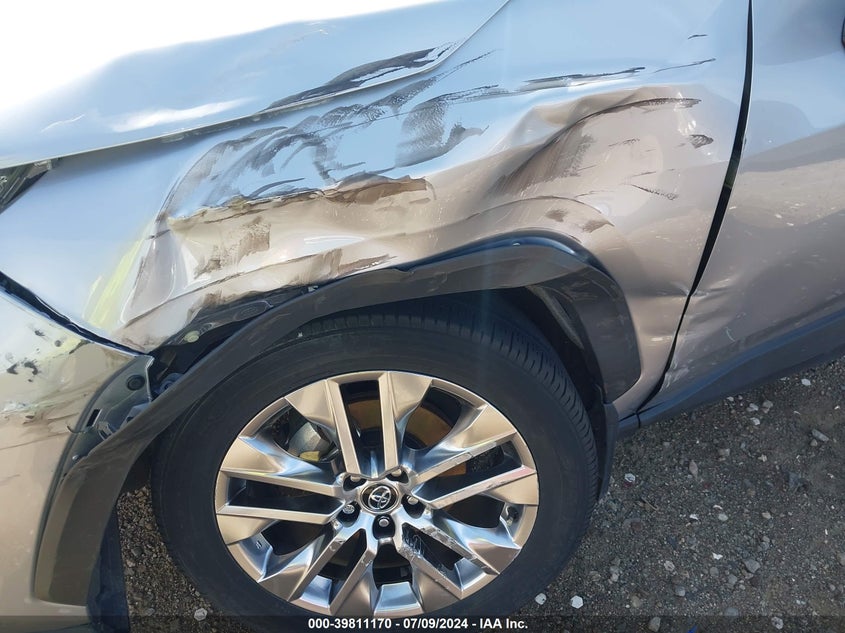 2020 TOYOTA RAV4 XLE PREMIUM - 2T3C1RFVXLC069054