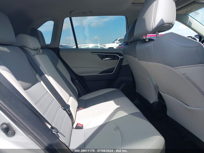 2020 TOYOTA RAV4 XLE PREMIUM - 2T3C1RFVXLC069054