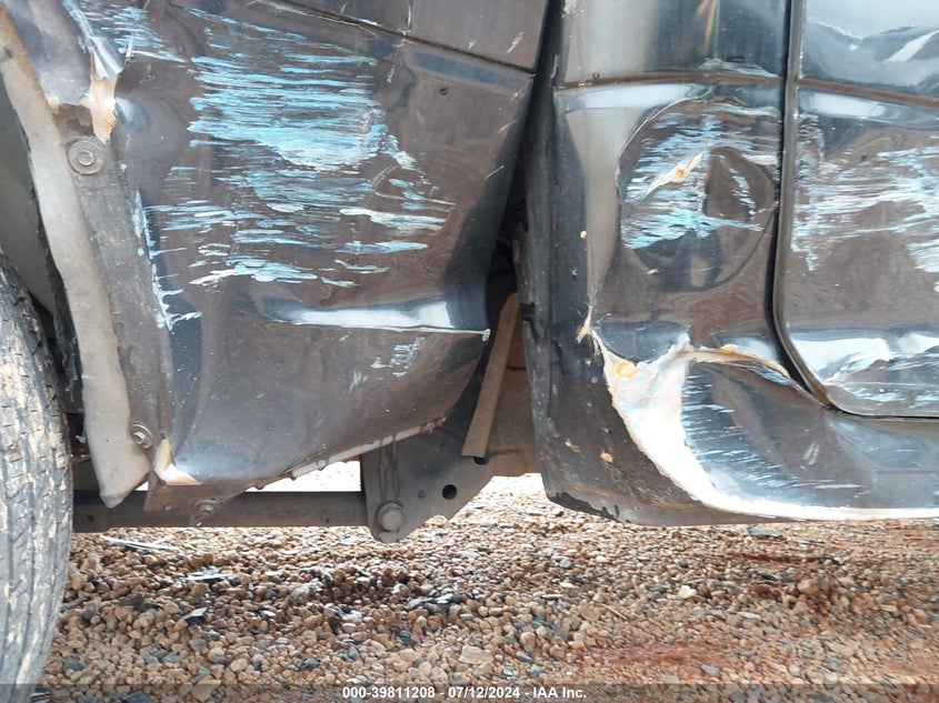 2009 Dodge Ram 1500 VIN: 1D3HB13T69S705385 Lot: 39811208