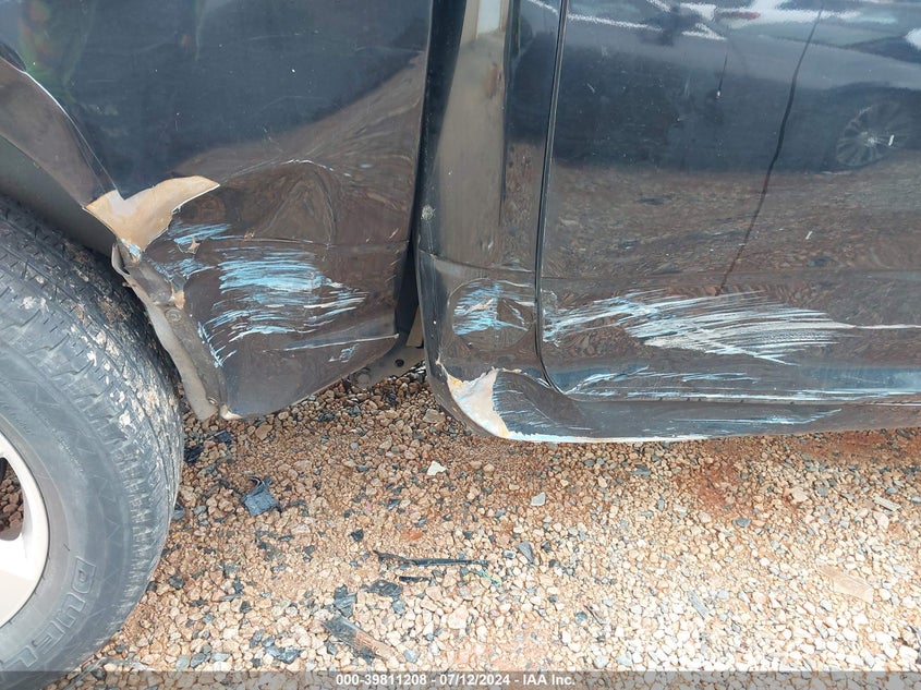 2009 Dodge Ram 1500 VIN: 1D3HB13T69S705385 Lot: 39811208