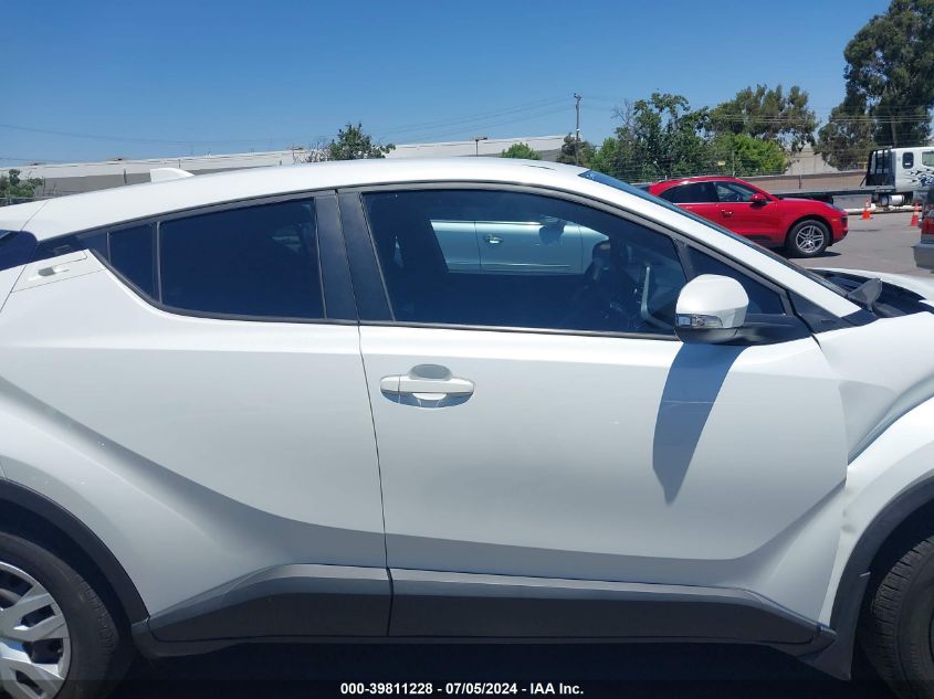 NMTKHMBXXMR136737 2021 Toyota C-Hr Le