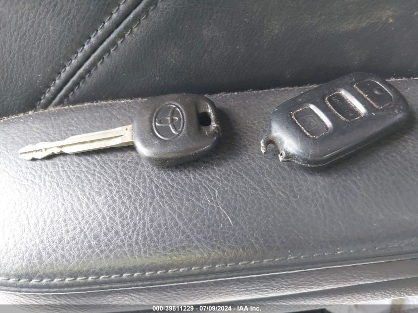 2006 Toyota 4Runner Limited V6 VIN: JTEBU17R268072959 Lot: 39811229