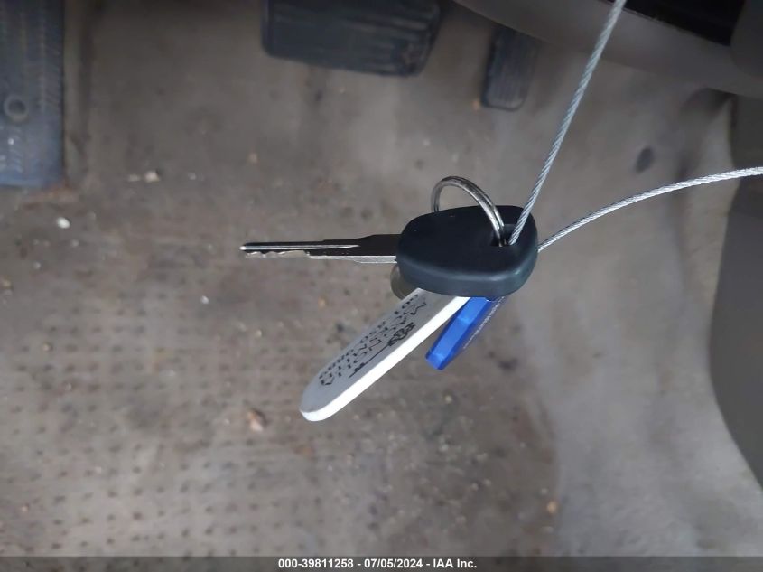 2000 Honda Accord 2.3 Ex VIN: JHMCG5667YC041056 Lot: 39811258