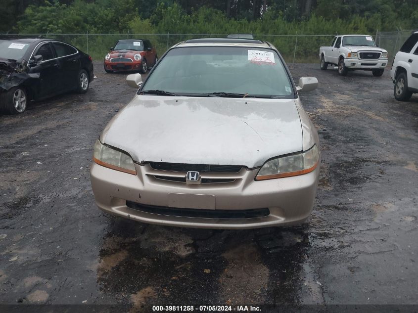 2000 Honda Accord 2.3 Ex VIN: JHMCG5667YC041056 Lot: 39811258