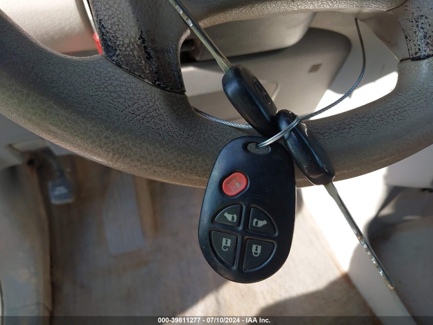 2011 Toyota Sienna Le V6 VIN: 5TDKK3DC2BS014961 Lot: 39811277