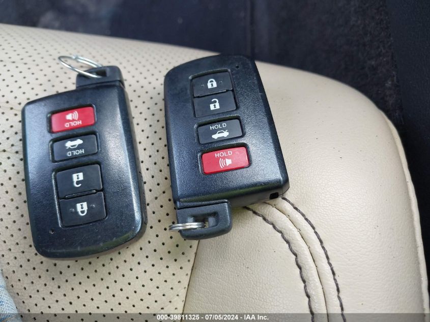 2013 Toyota Avalon Hybrid Limited VIN: 4T1BD1EB1DU015842 Lot: 39811325