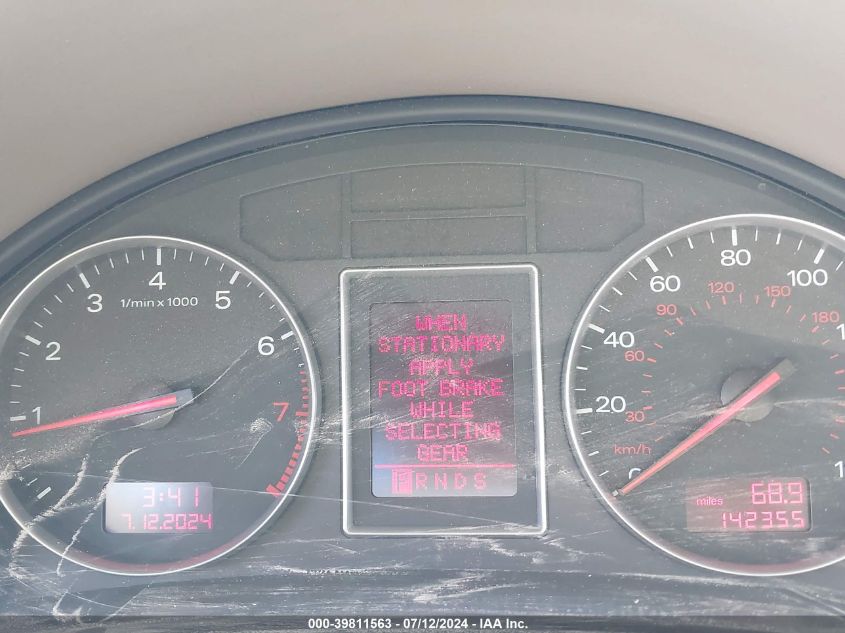 2002 Audi A4 3.0 VIN: WAULT68E22A120755 Lot: 39811563