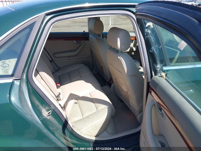 2002 Audi A4 3.0 VIN: WAULT68E22A120755 Lot: 39811563