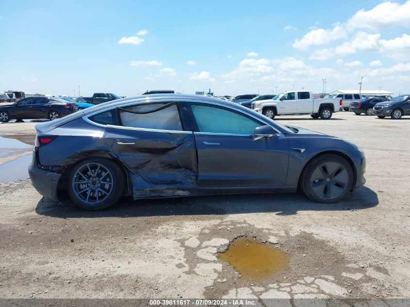 2018 Tesla Model 3 Long Range/Mid Range VIN: 5YJ3E1EA6JF021864 Lot: 39811617