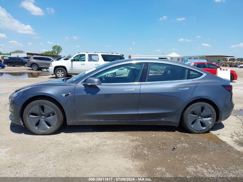 2018 Tesla Model 3 Long Range/Mid Range VIN: 5YJ3E1EA6JF021864 Lot: 39811617