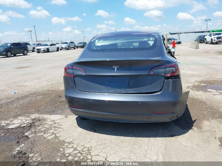 2018 Tesla Model 3 Long Range/Mid Range VIN: 5YJ3E1EA6JF021864 Lot: 39811617