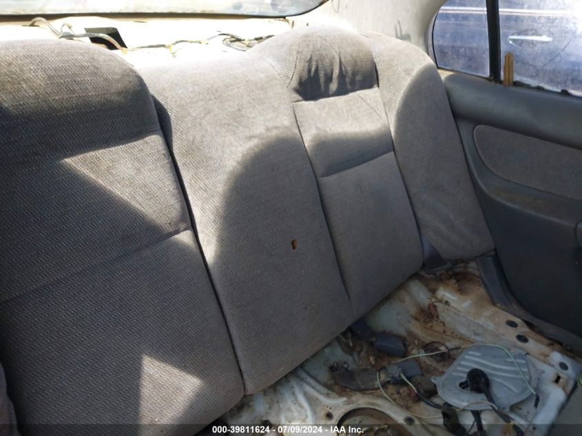 1998 Honda Civic Lx VIN: 2HGEJ6679WH613783 Lot: 39811624