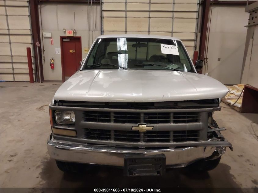 1994 Chevrolet Gmt-400 K2500 VIN: 1GCGK29N5RE279027 Lot: 39811665