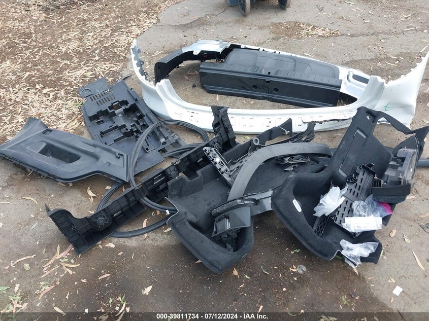 2023 MERCEDES-BENZ GLB 250 4MATIC - W1N4M4HB9PW324079