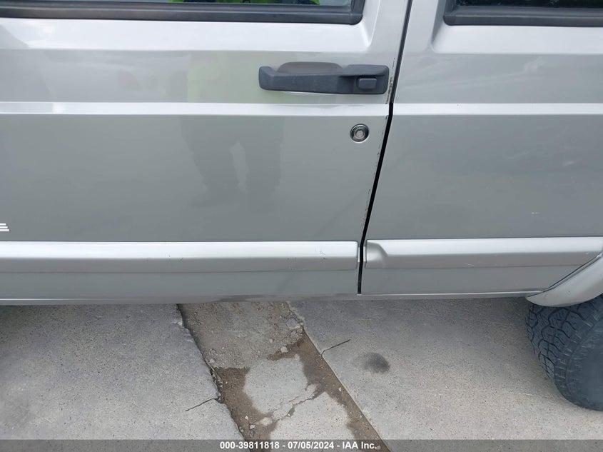 2001 Jeep Cherokee Sport VIN: 1J4FF48S51L614526 Lot: 39811818