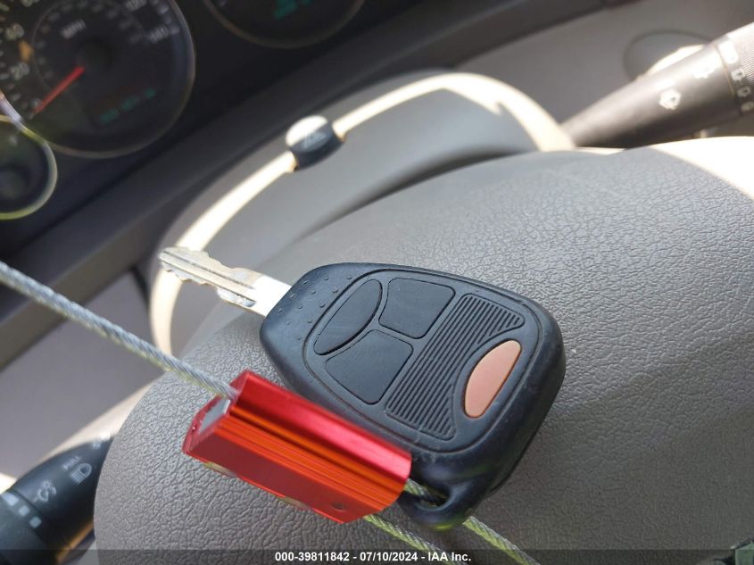 2005 Jeep Grand Cherokee Limited VIN: 1J4HR58N35C593360 Lot: 39811842