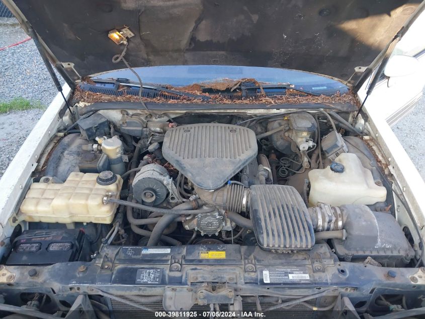 1994 Buick Roadmaster VIN: 1G4BN52P5RR438938 Lot: 39811925