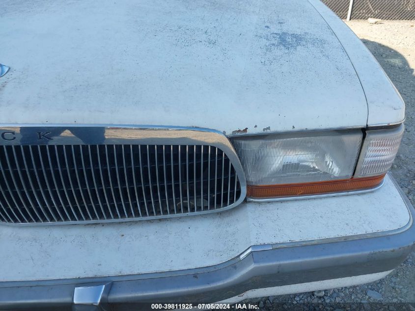 1994 Buick Roadmaster VIN: 1G4BN52P5RR438938 Lot: 39811925