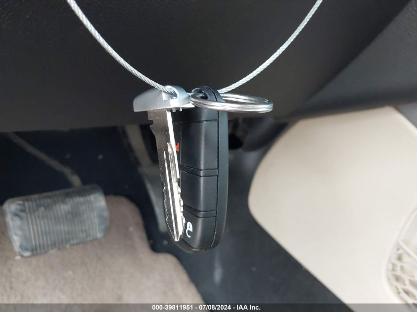 2013 Dodge Journey Sxt VIN: 3C4PDDBG9DT638521 Lot: 39811951