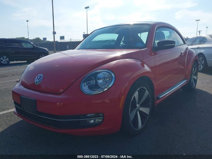 2013 VOLKSWAGEN BEETLE 2.0T TURBO - 3VWVA7ATXDM659563