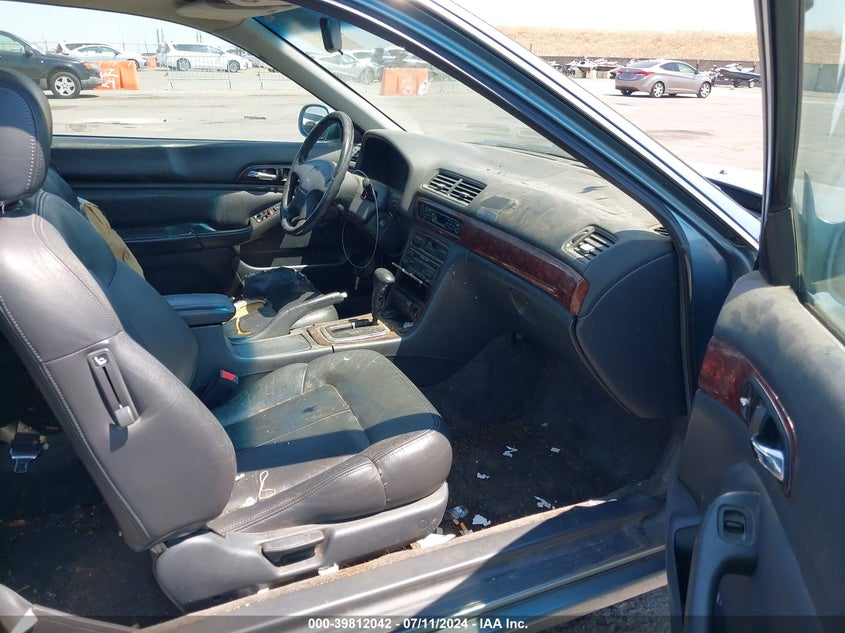 1998 Acura Cl 3.0 VIN: 19UYA2250WL005888 Lot: 39812042