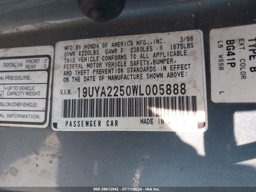 1998 Acura Cl 3.0 VIN: 19UYA2250WL005888 Lot: 39812042