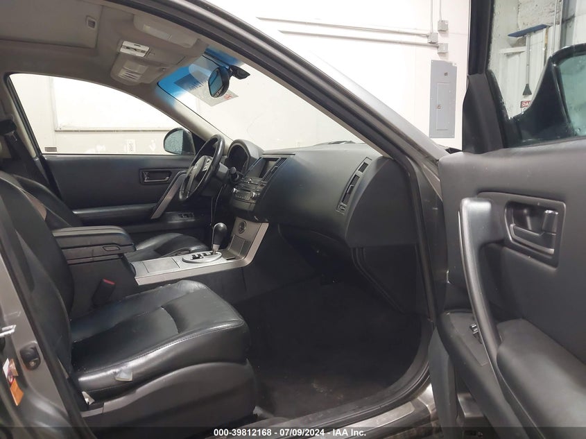 2004 Infiniti Fx45 VIN: JNRBS08W74X401490 Lot: 39812168