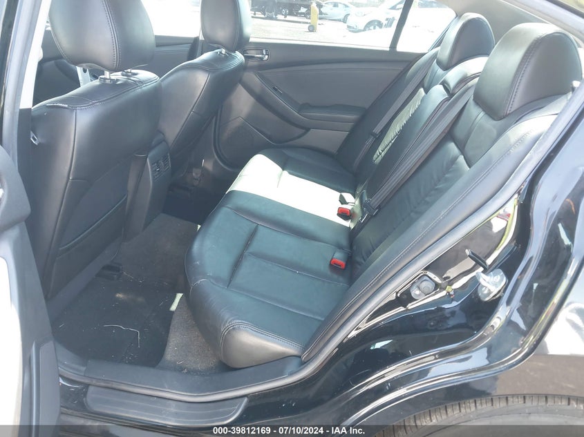 2011 Nissan Altima 3.5 Sr VIN: 1N4BL2AP8BN498497 Lot: 39812169