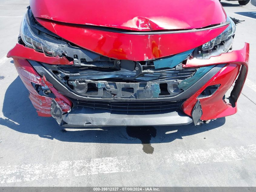 2018 Toyota Prius Prime Plus VIN: JTDKARFP1J3077281 Lot: 39812327