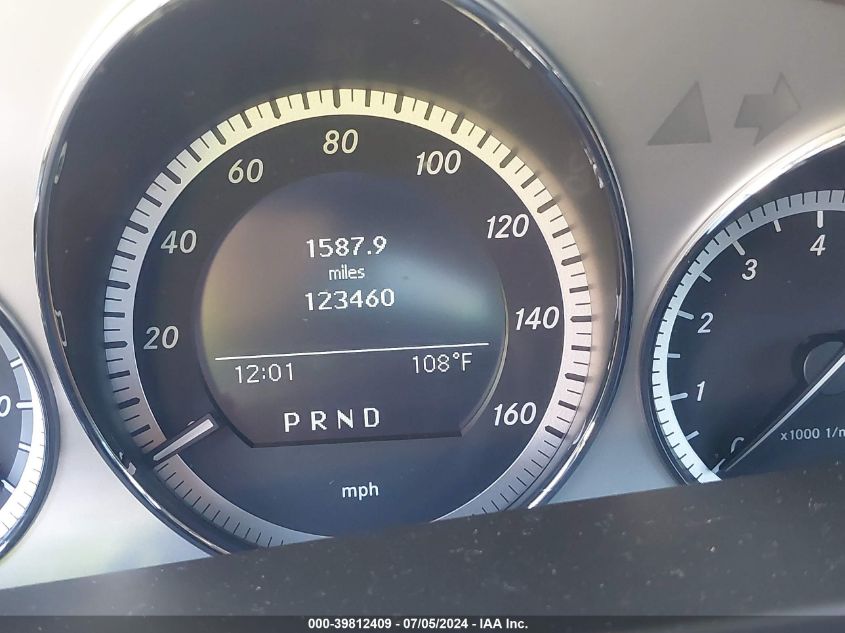 2011 Mercedes-Benz C 300 Luxury/Sport VIN: WDDGF5EB1BA470044 Lot: 39812409