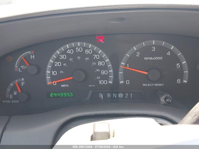 2001 Ford Expedition Xlt VIN: 1FMRU15W41LB81212 Lot: 39812448