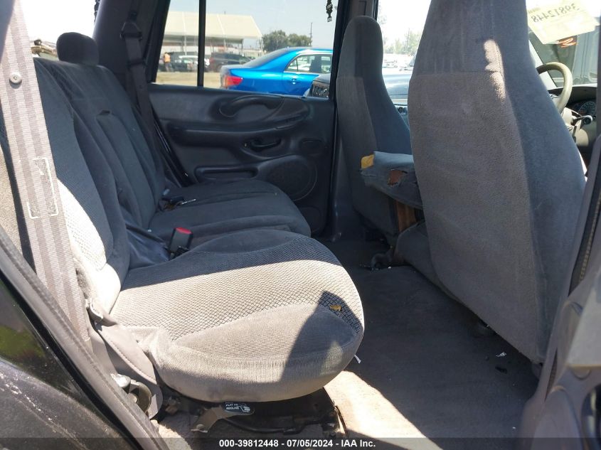 2001 Ford Expedition Xlt VIN: 1FMRU15W41LB81212 Lot: 39812448